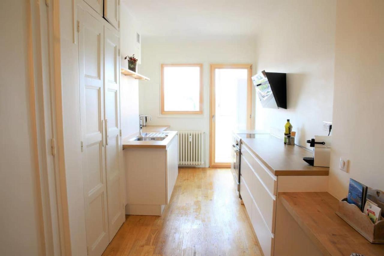 Large 5 Rooms With Garage In The City Center Annecy Buitenkant foto