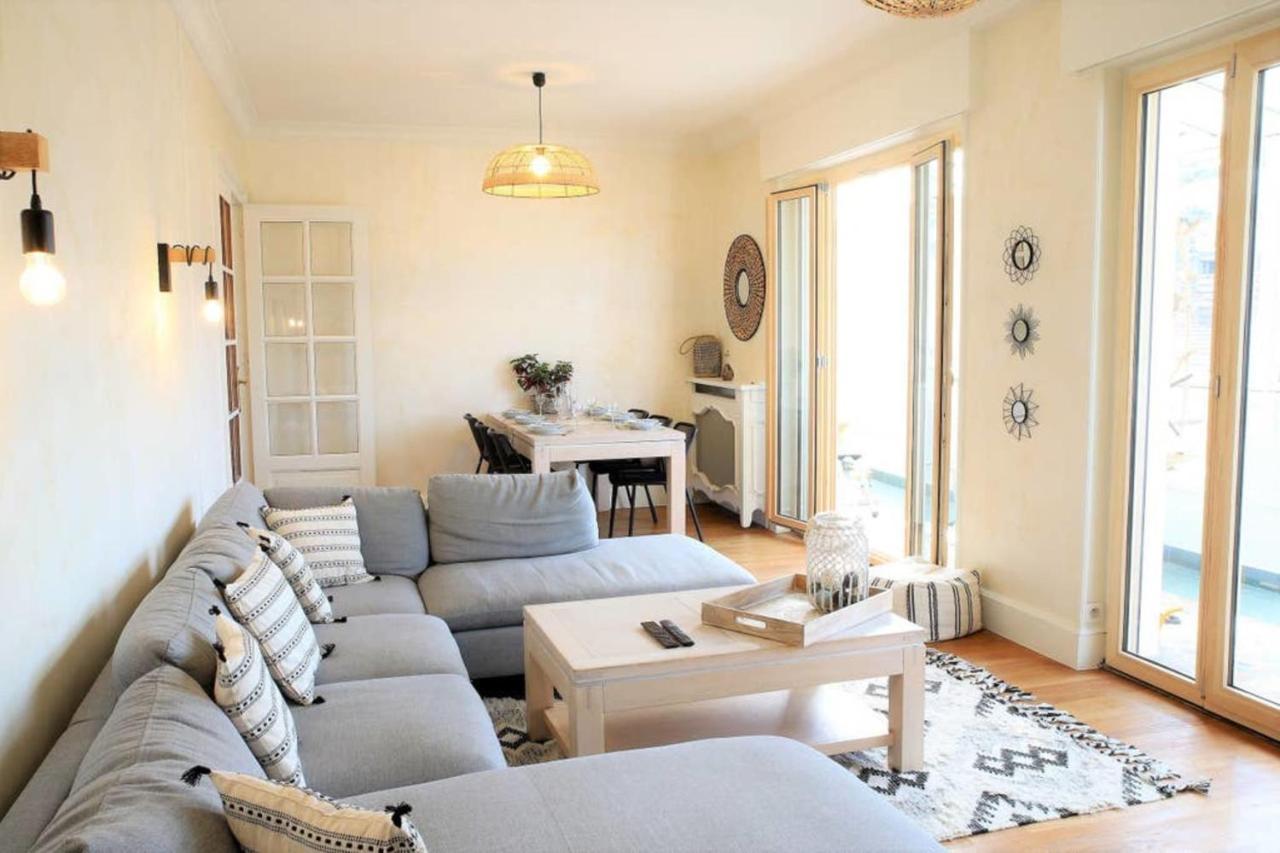Large 5 Rooms With Garage In The City Center Annecy Buitenkant foto
